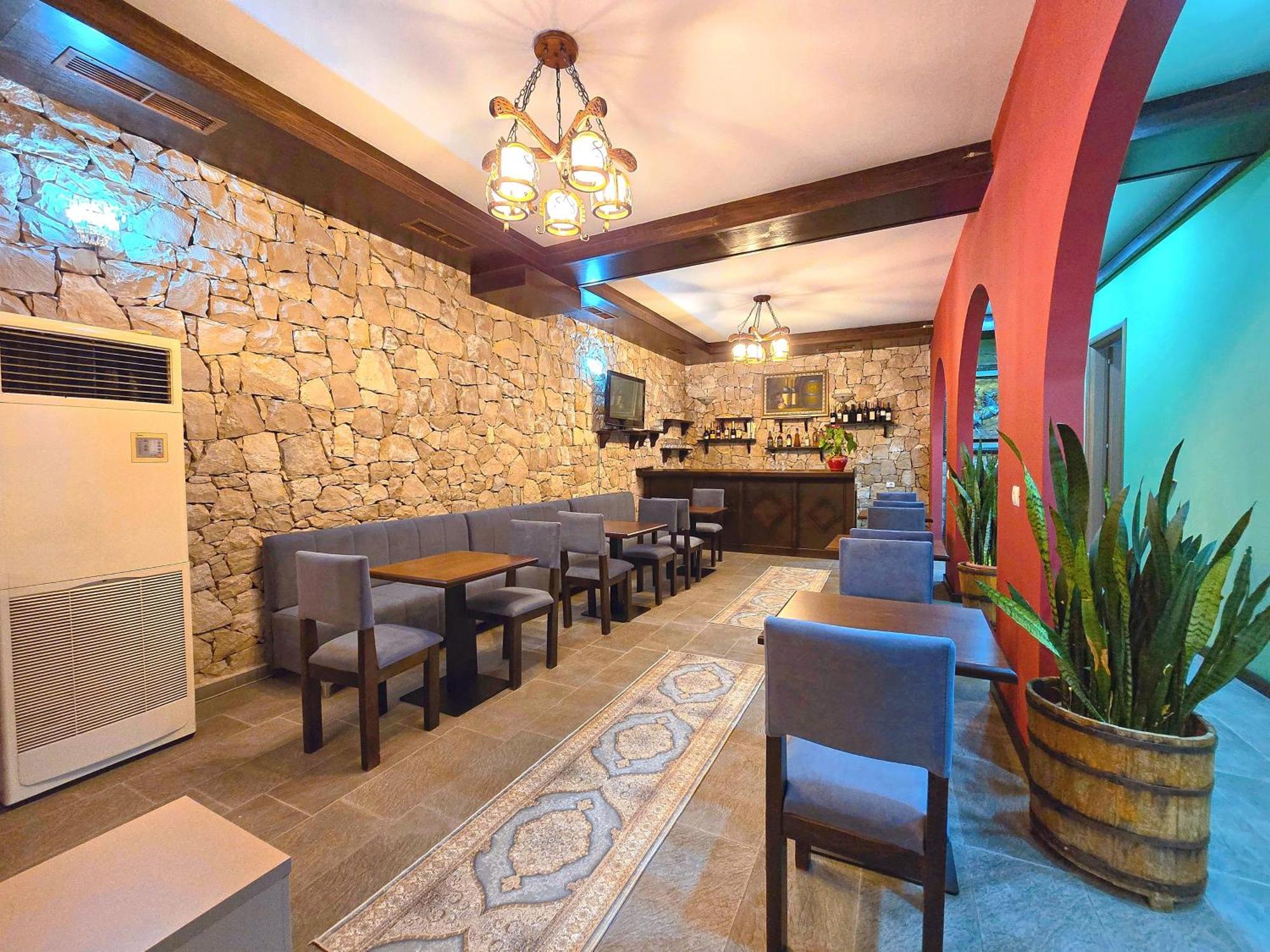 Pamja E Qyteteve Hotell Krujë Exteriör bild