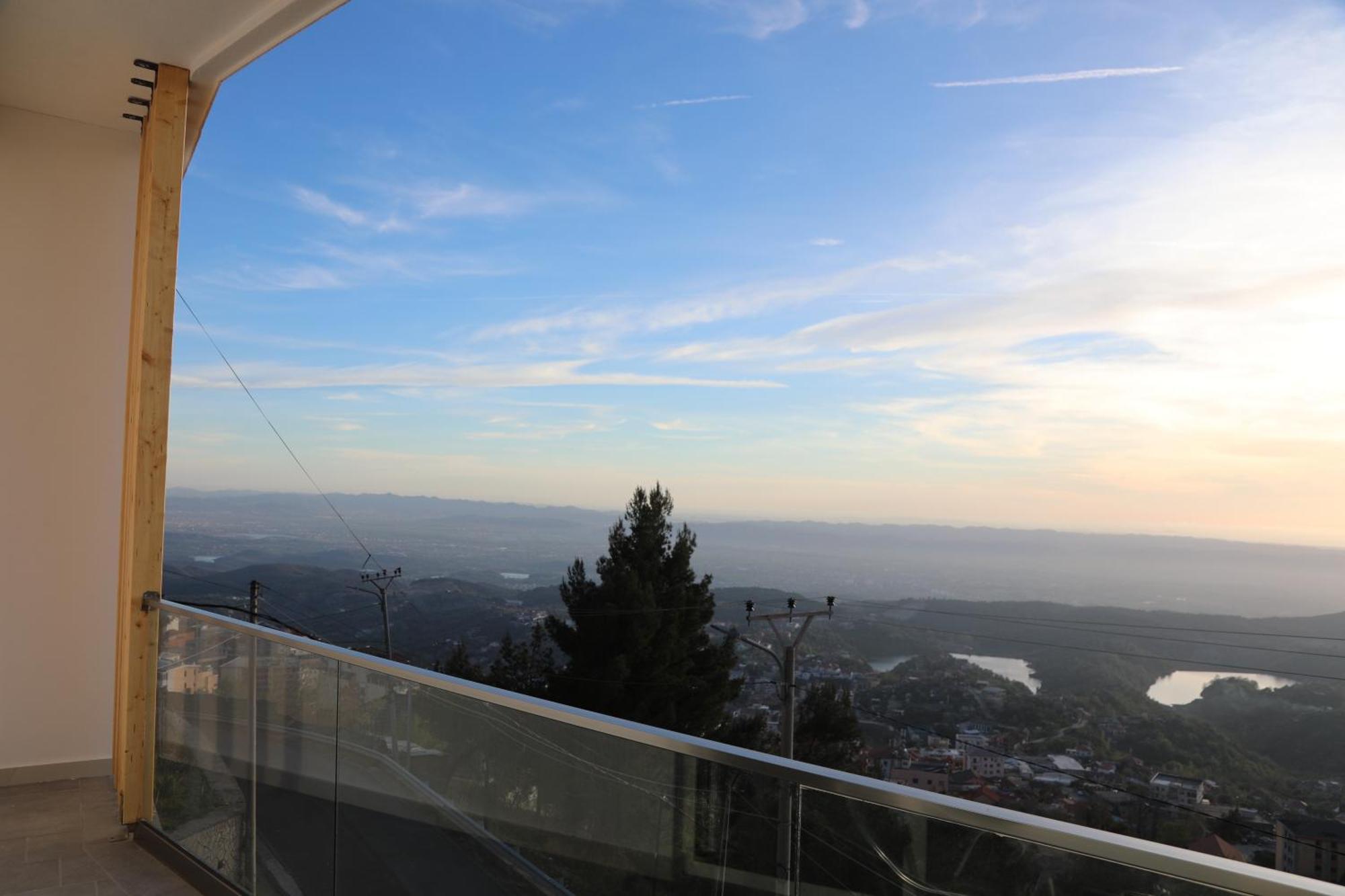 Pamja E Qyteteve Hotell Krujë Exteriör bild