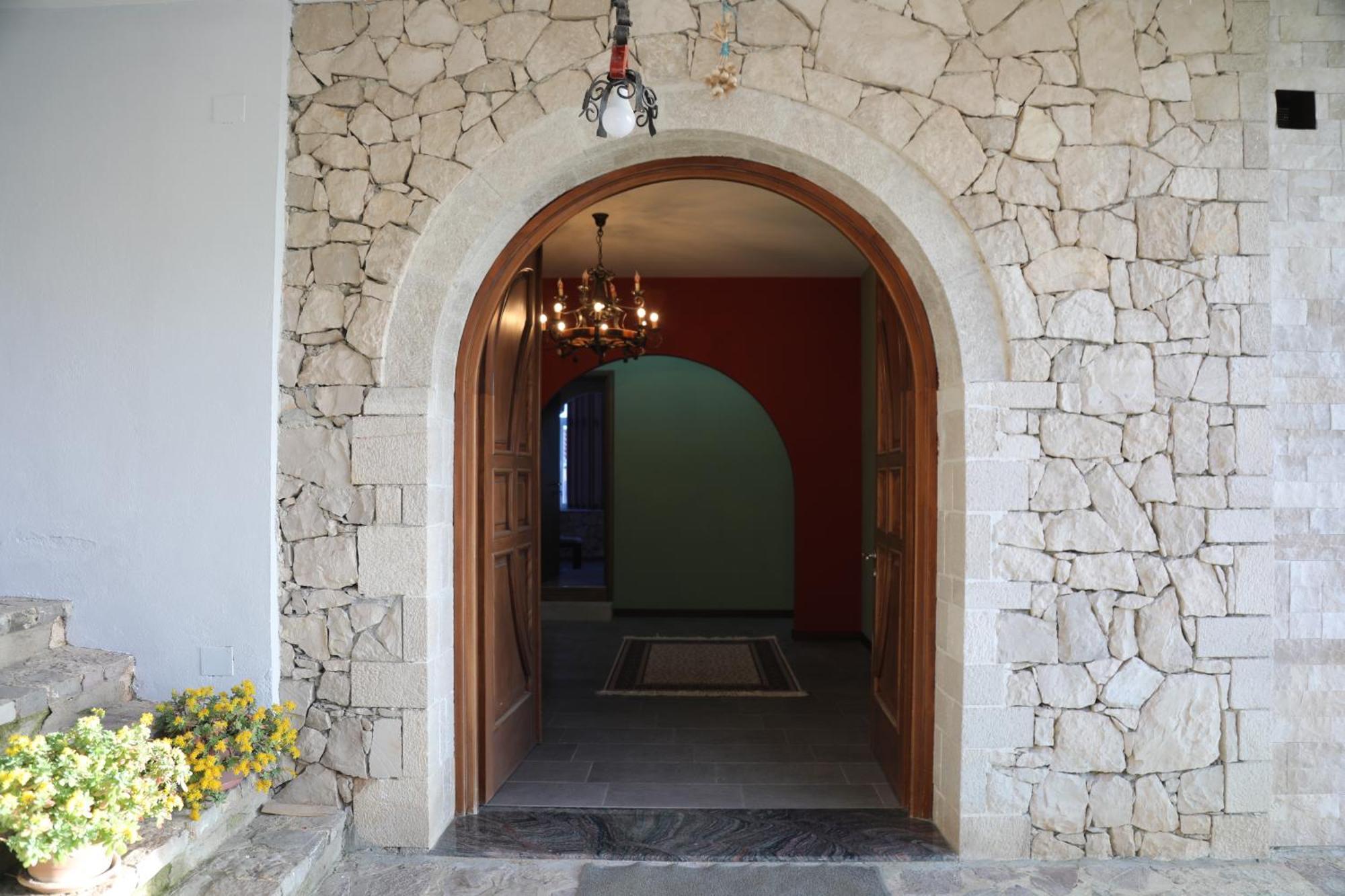 Pamja E Qyteteve Hotell Krujë Exteriör bild